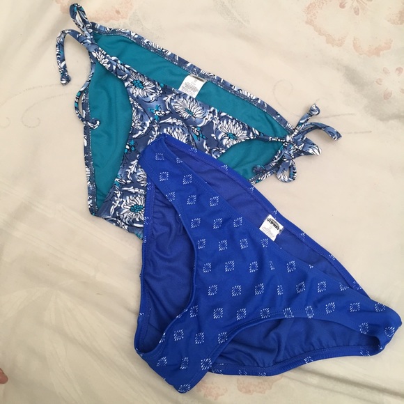 NWOT Old Navy Swimsuit Bottoms - Picture 7 of 7